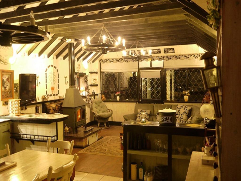 The Old Tea Shop Villa Scarfskerry Bagian luar foto